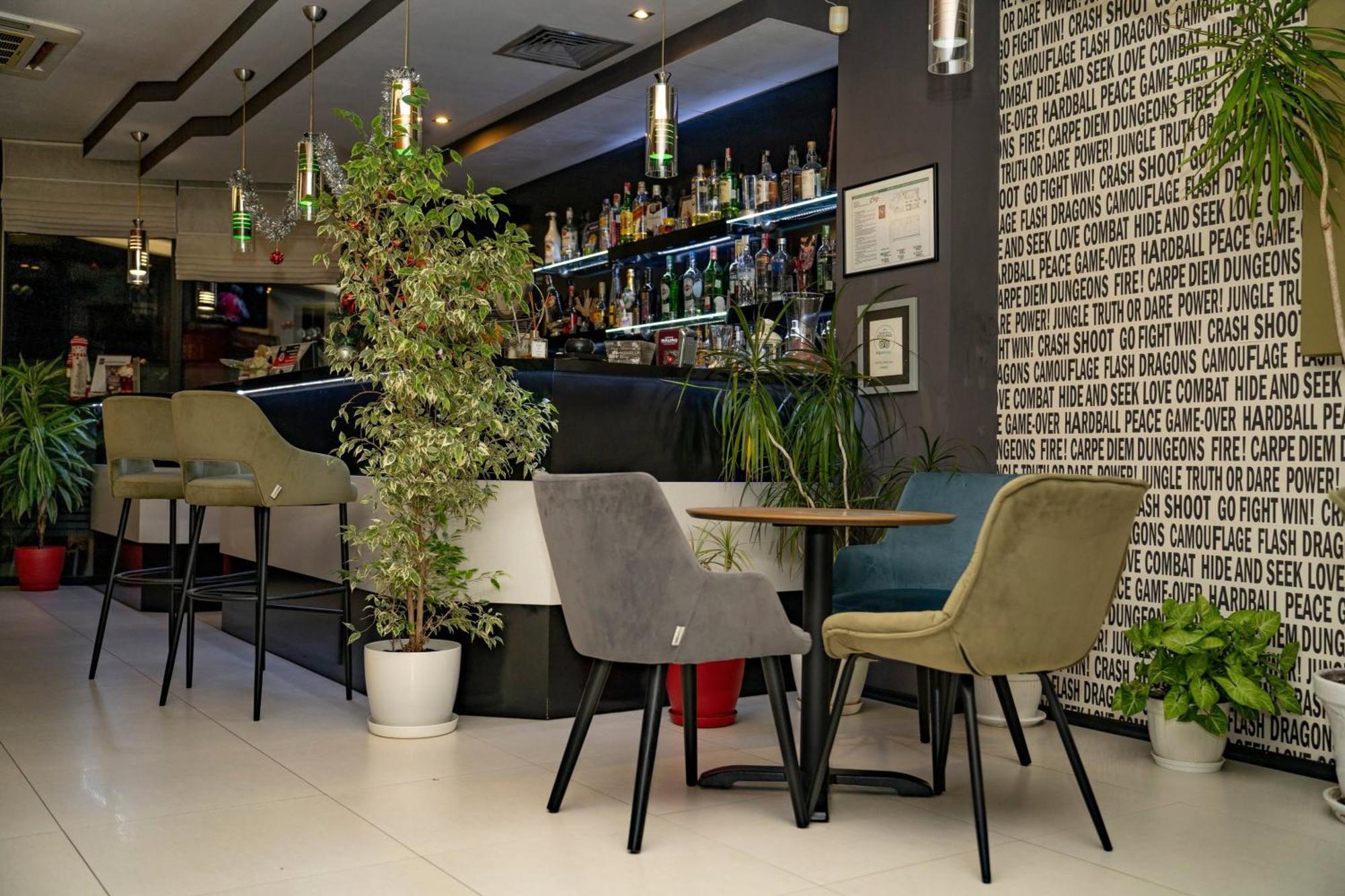 Gran Via Hotel Burgas Ngoại thất bức ảnh